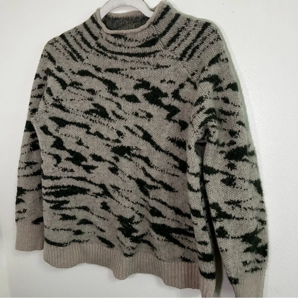 Madewell patterned mock neck sweater - Picture 4 of 5